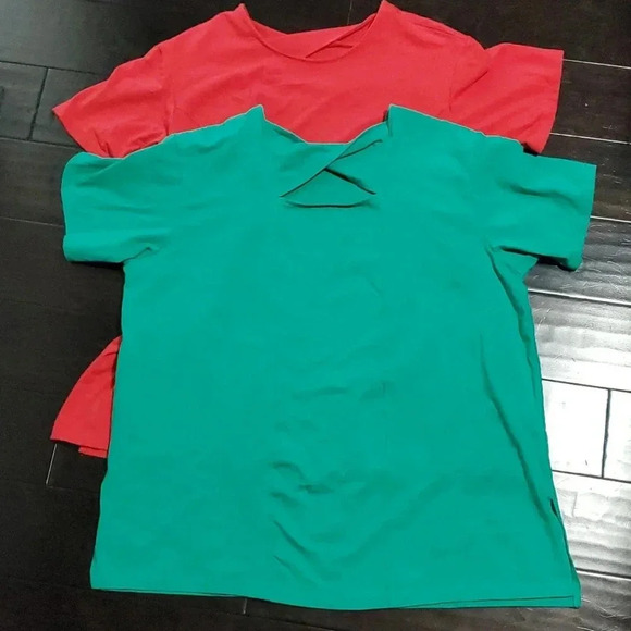 Denim & Co 2 key hole back tops - Picture 2 of 12